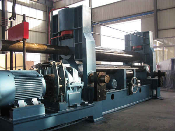 Roladora de placas con rodillo superior (2000mm a 6000mm)